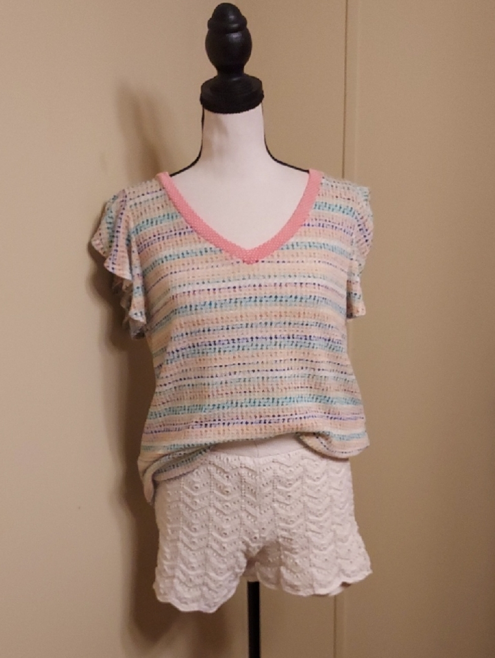 Haptics Multicolor Speckled Knit Sweater with Coral Ribbing